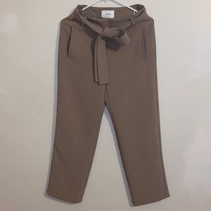 Aritzia Wilfred Tie Front Pants Gray Taupe Size 4 EUC